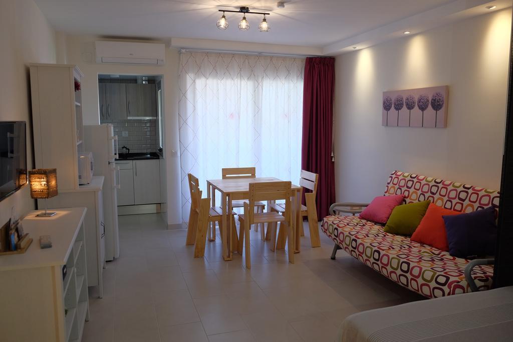 Ferienwohnung Alboran Premium Arysal Salou Exterior foto