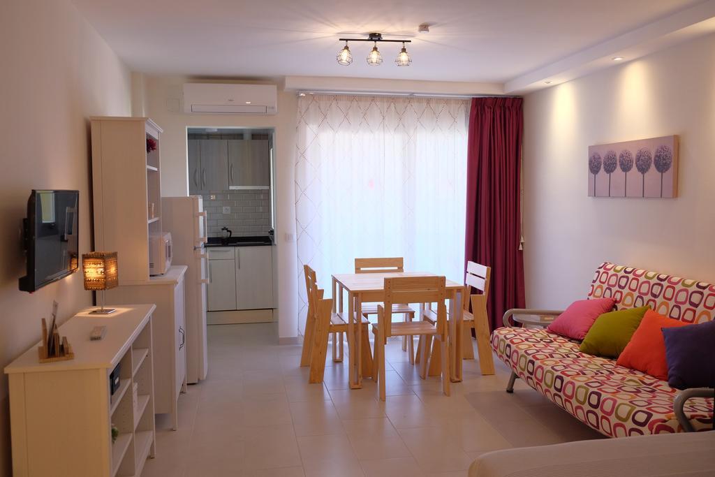 Ferienwohnung Alboran Premium Arysal Salou Exterior foto